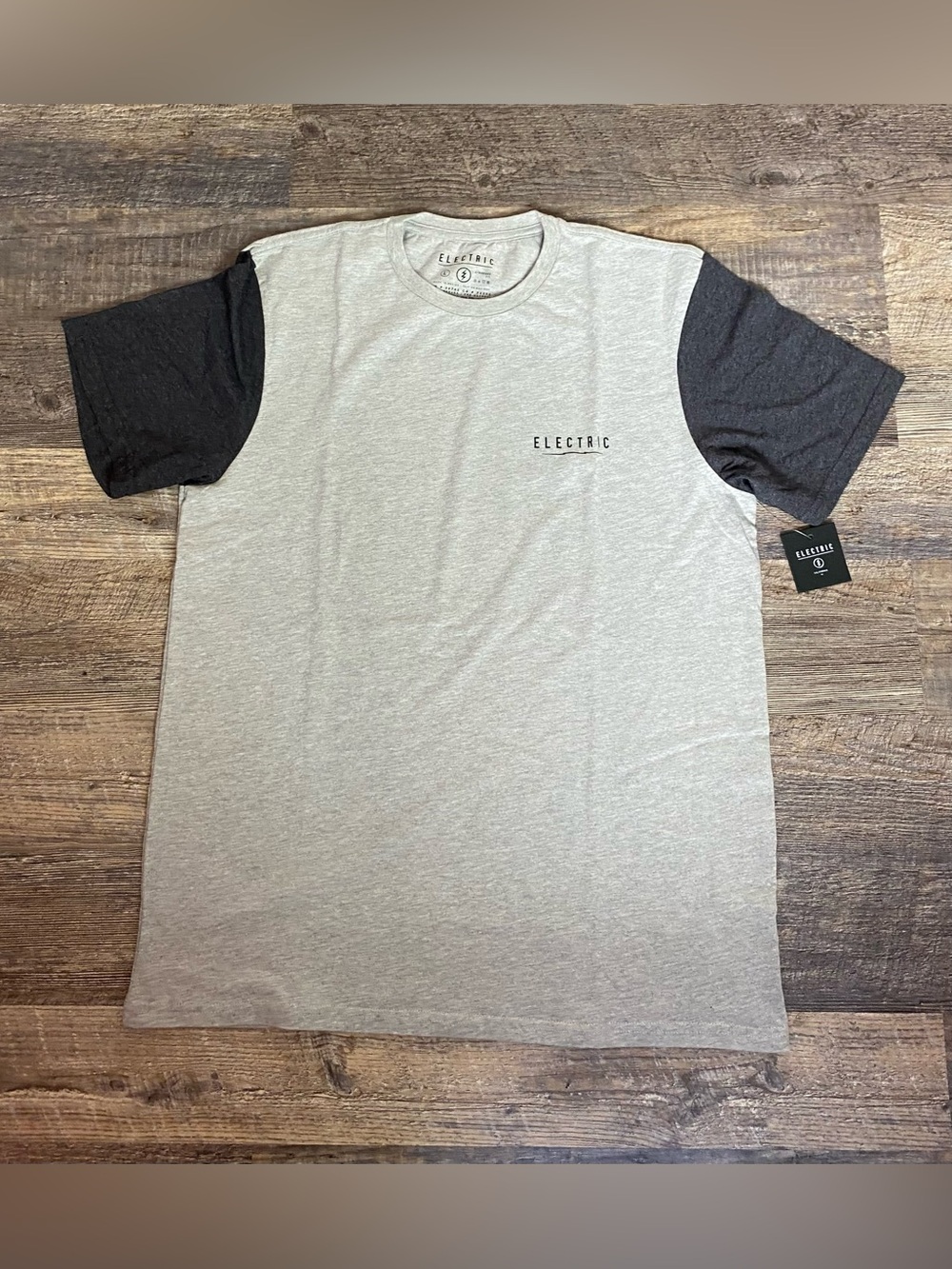 BRAND NEW w/tag!!! Electric T~shirt